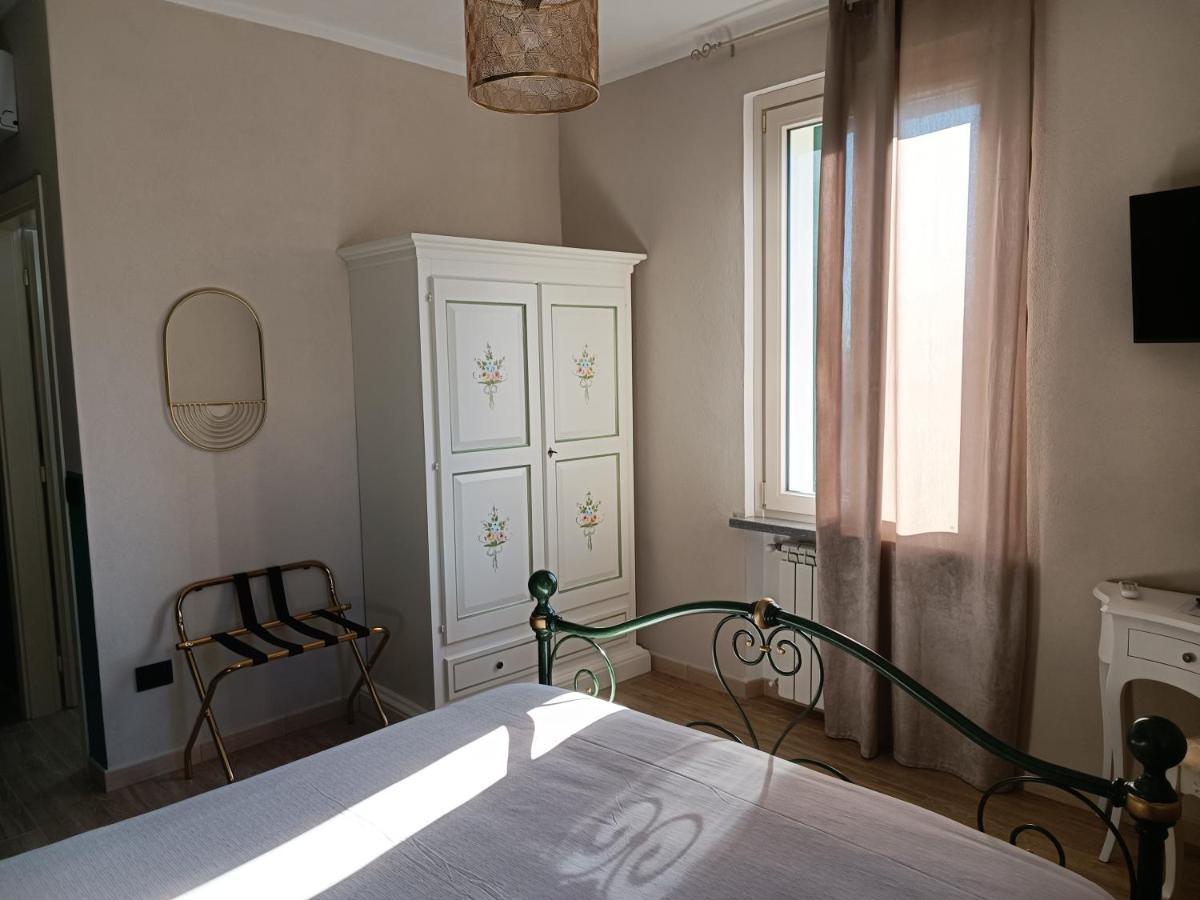 B&B Villa Preziosa Lago Maggiore Lesa Eksteriør billede